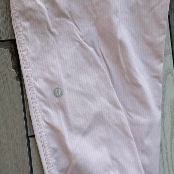 Light pink lululemon joggers lululemon - Picture 5 of 6